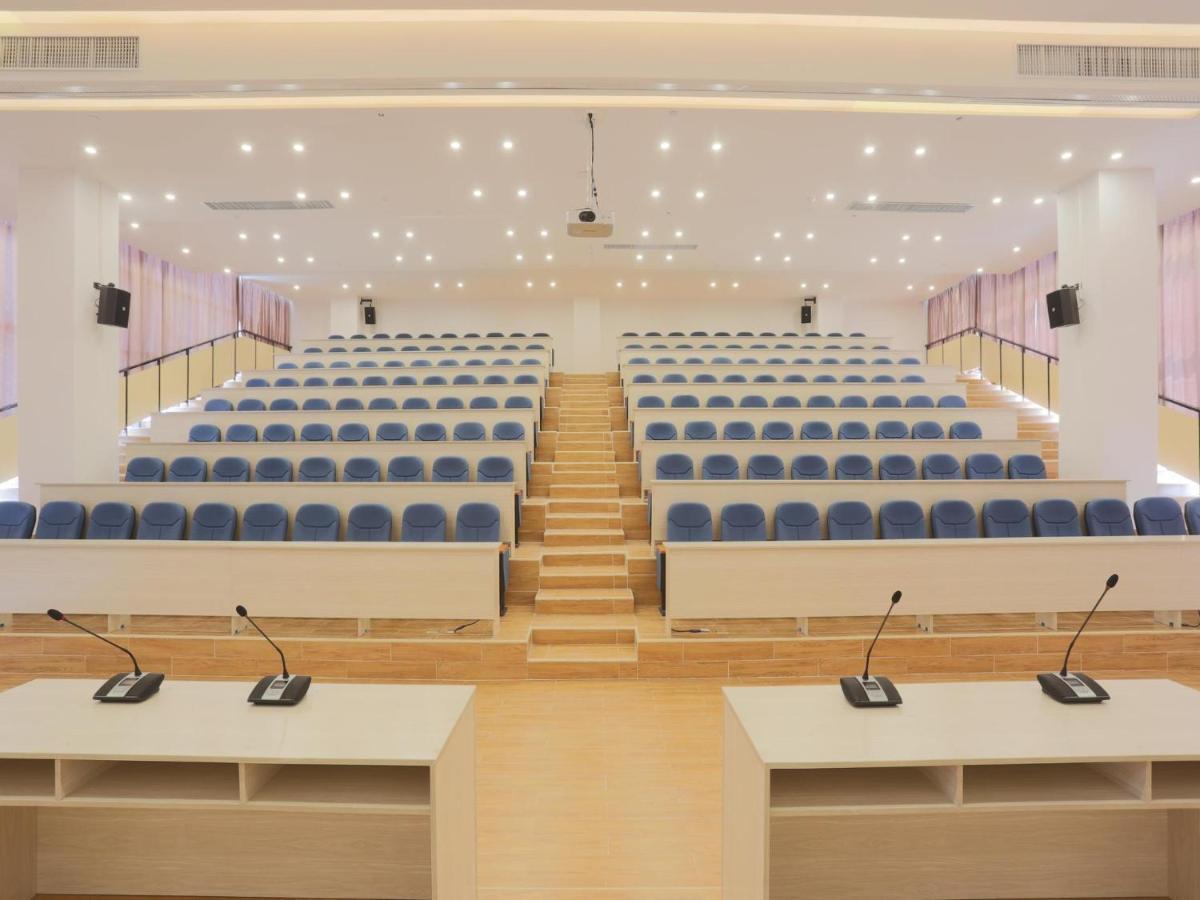 Lavande Hotel Dongguan Liaobu Center Εξωτερικό φωτογραφία
